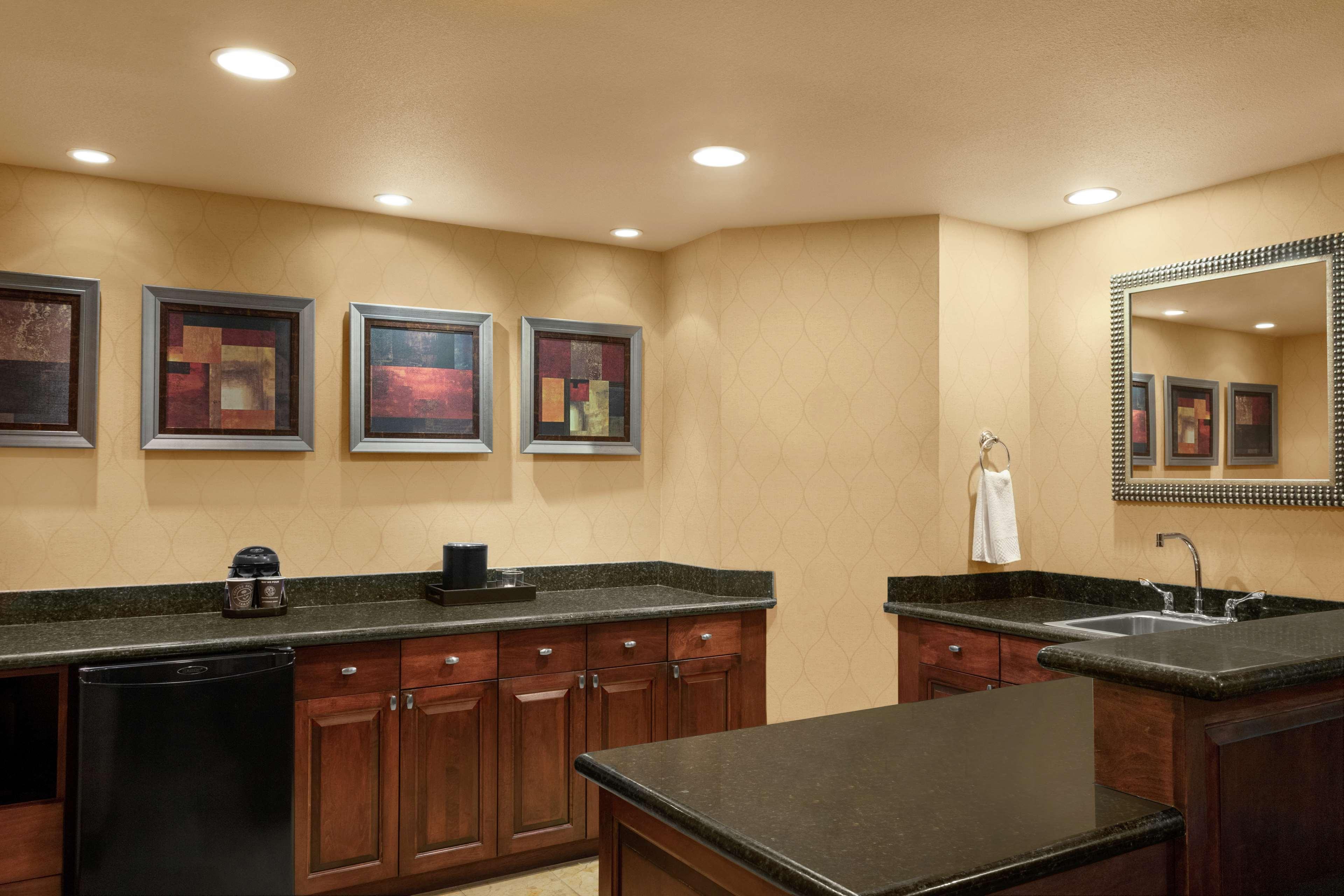 Embassy Suites Huntsville Esterno foto