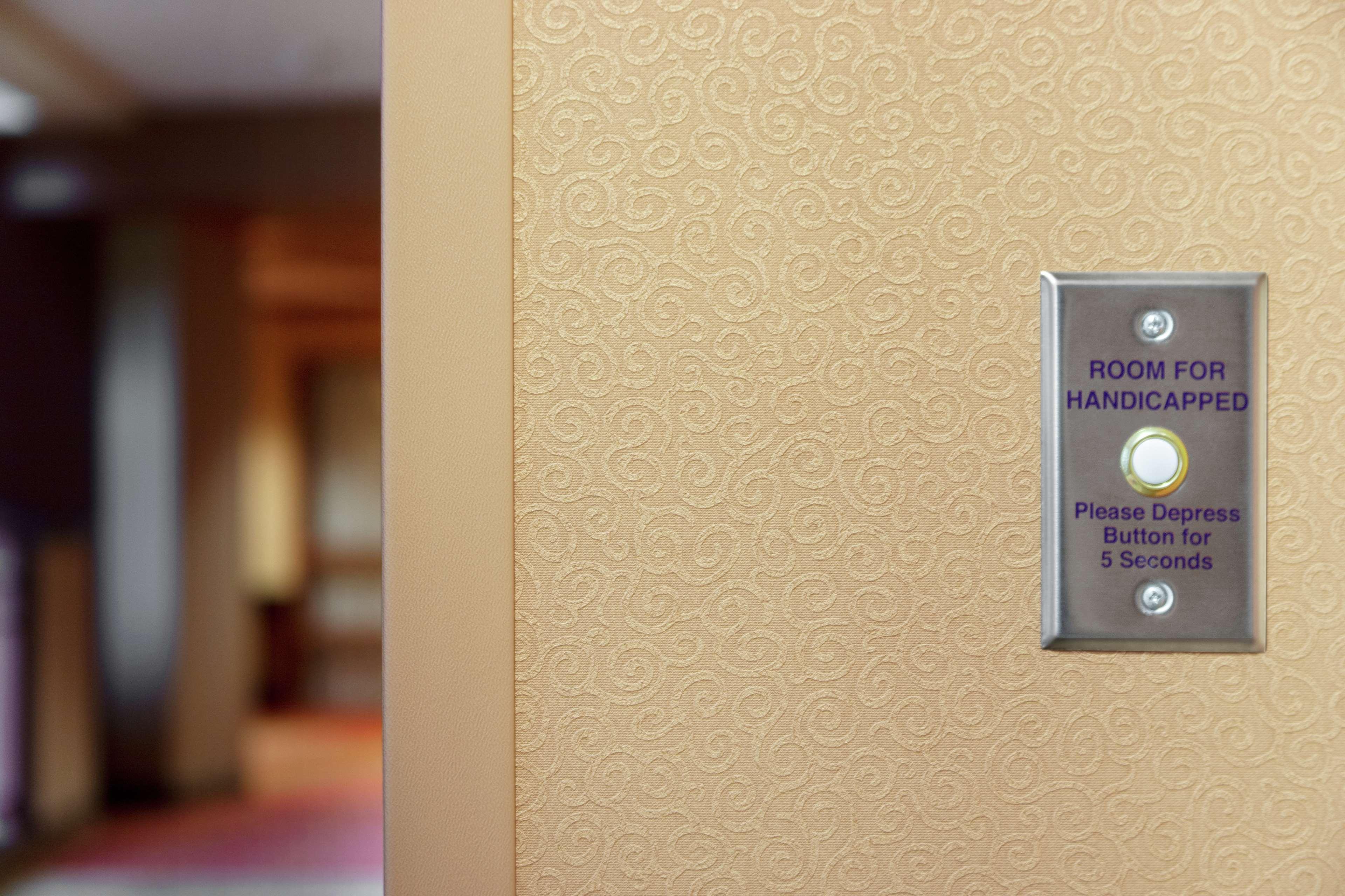 Embassy Suites Huntsville Esterno foto