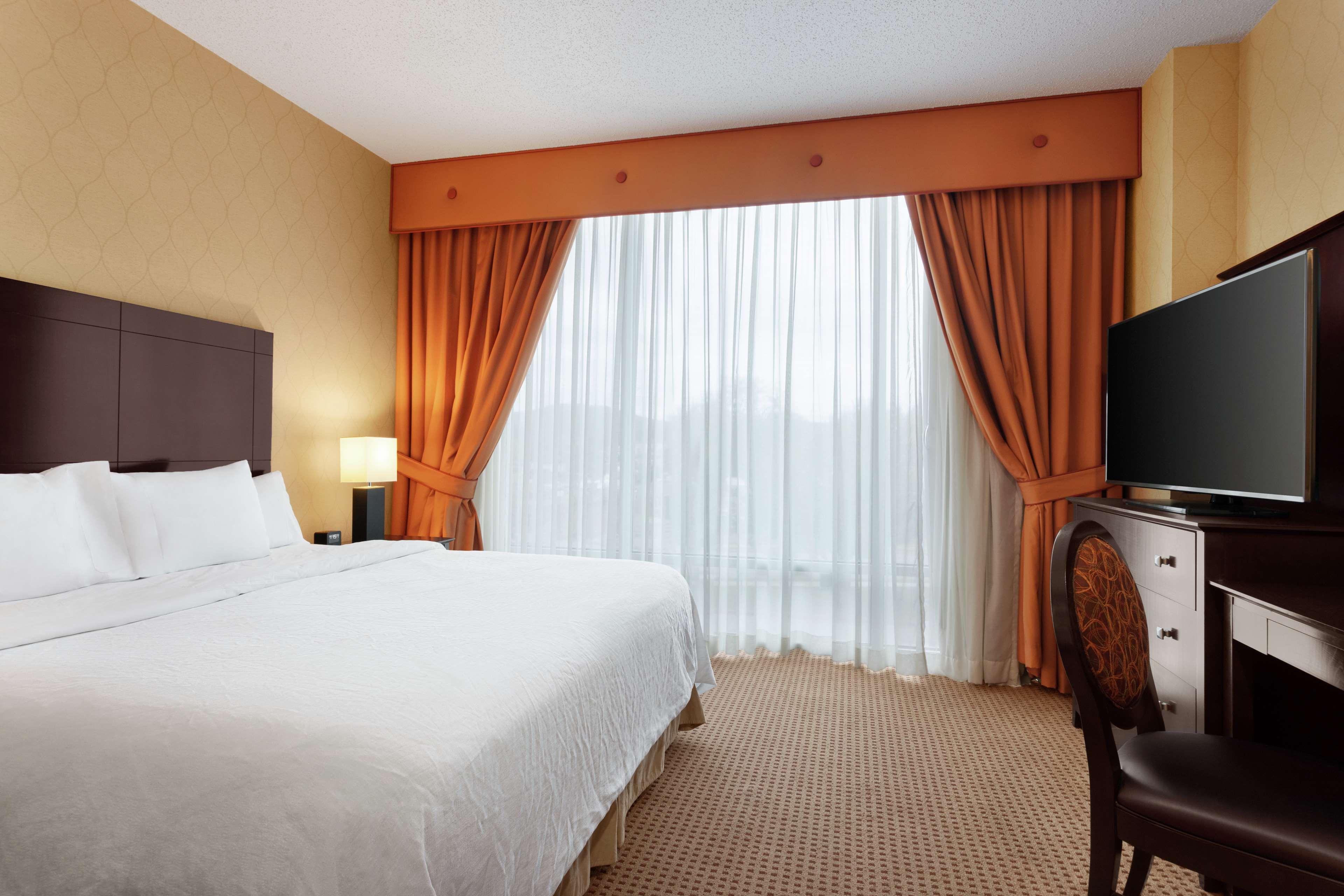 Embassy Suites Huntsville Esterno foto