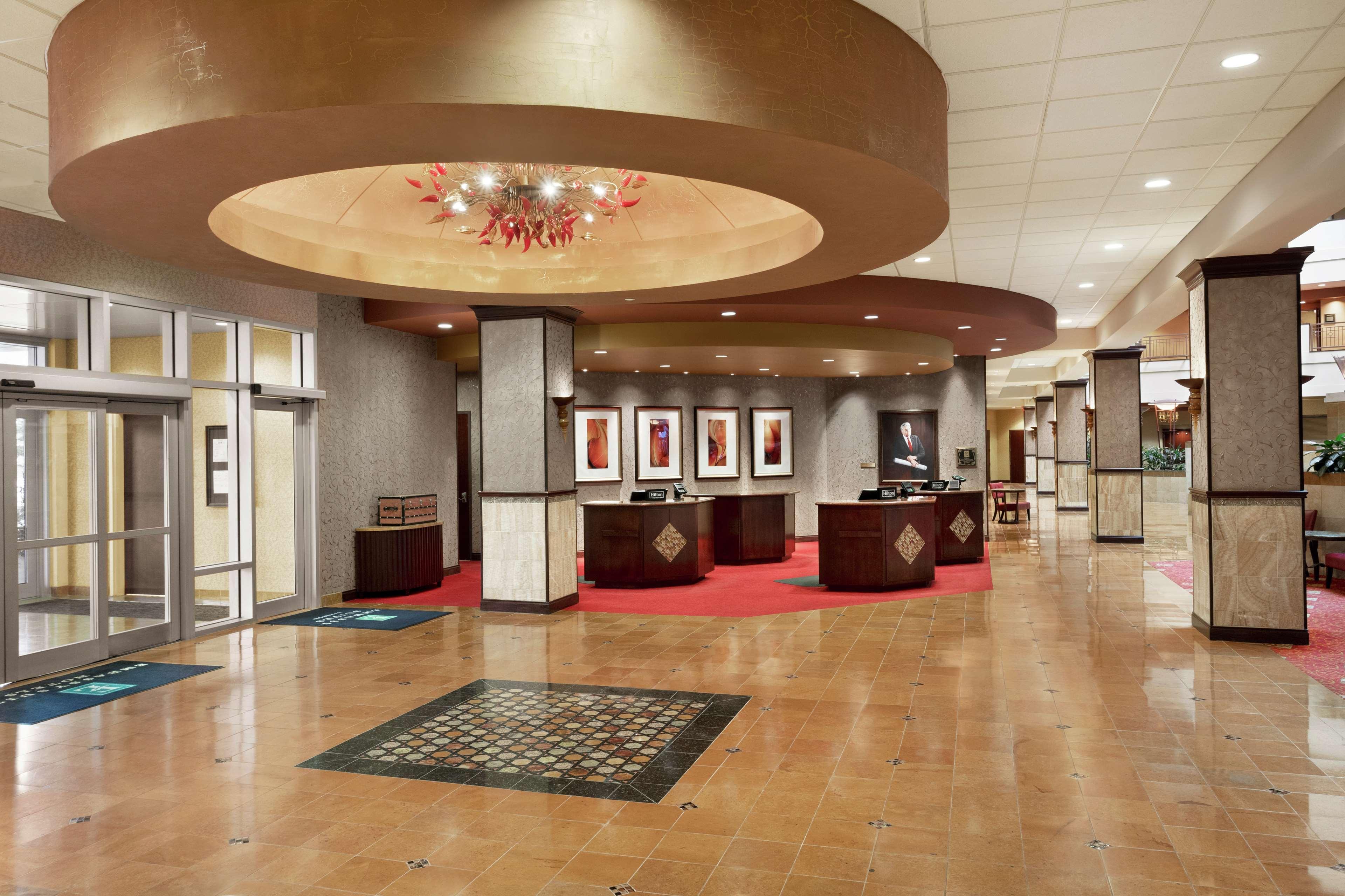 Embassy Suites Huntsville Esterno foto