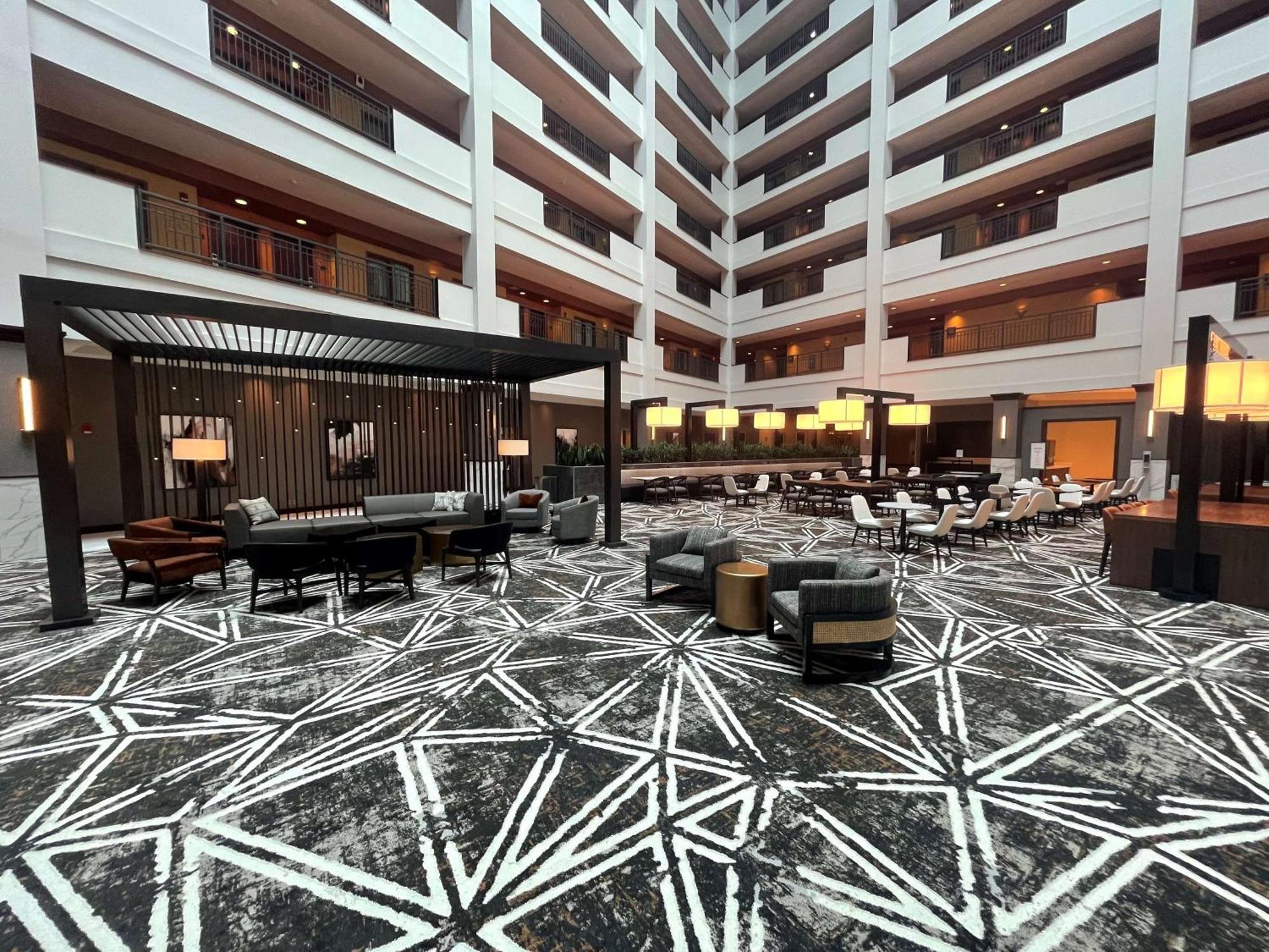 Embassy Suites Huntsville Esterno foto