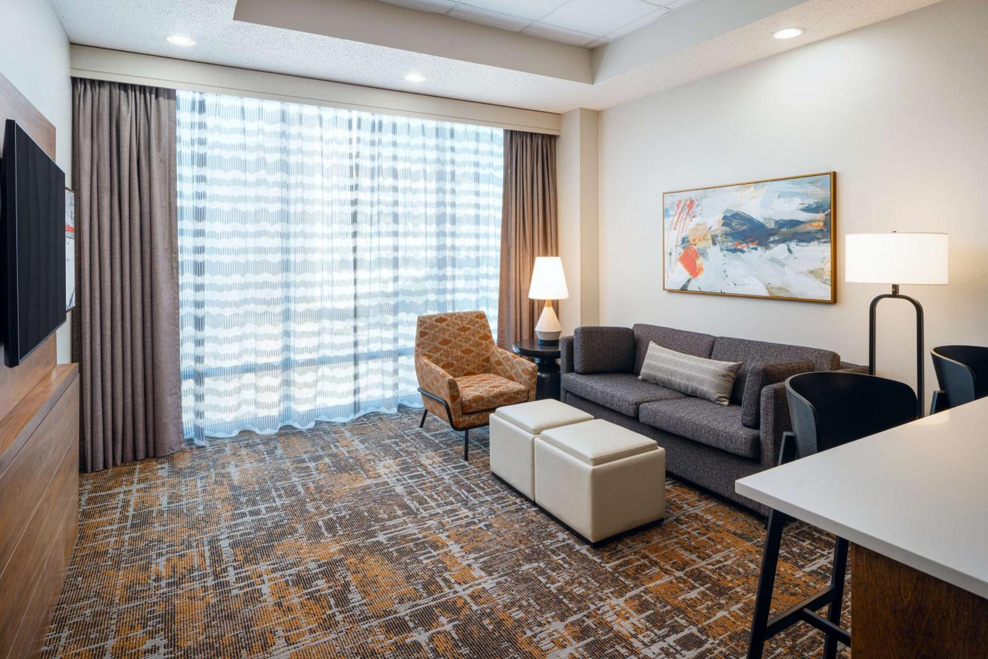 Embassy Suites Huntsville Esterno foto